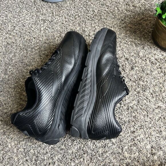 Brooks Addiction Walker Black Leather Walking Shoes Sneakers Size 13 NARROW B main image 5